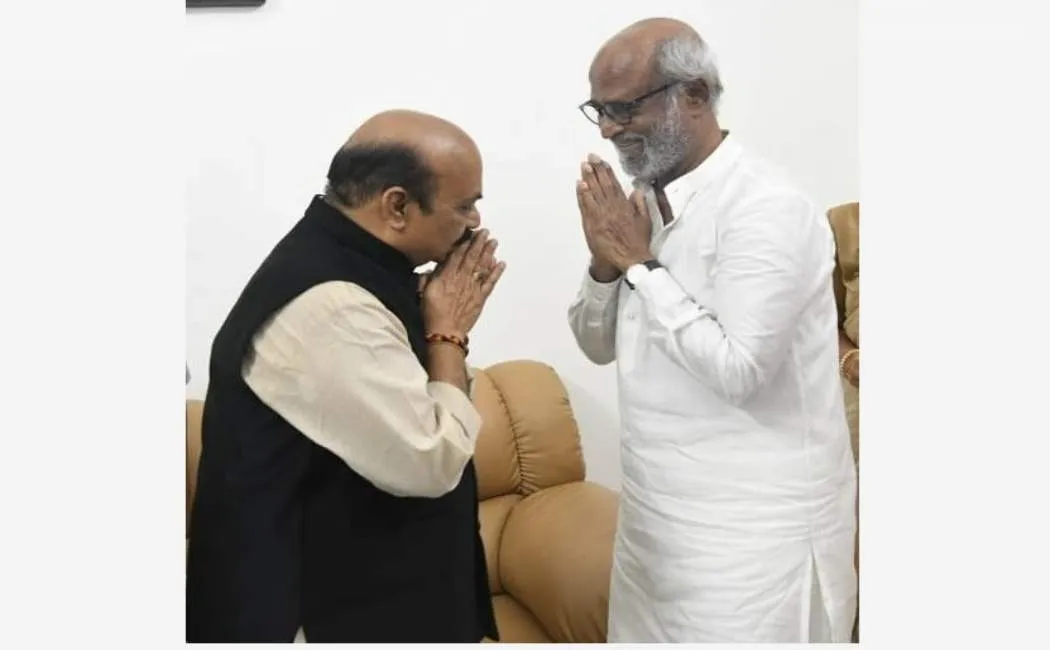 Actor Rajinikanth meets Karnataka Chief Minister!